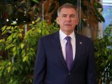 Рустам Минниханов поздравил женщин Татарстана с 8 Марта