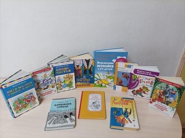 «Балачактан дуслыкны кадерлә» китап күргәзмәсе
