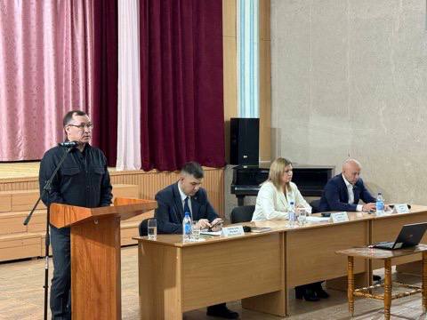 Встречи руководства города с населением продолжаются