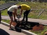 В 10 комплексе поселка ГЭС благоустраивается территория
