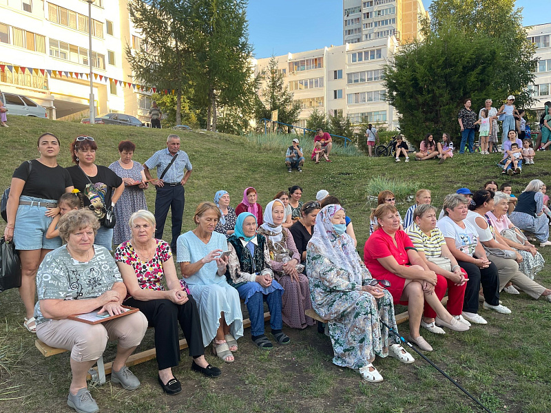 В Центральном районе стартовали праздники дворов