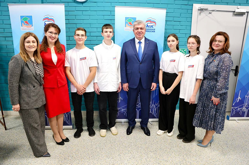 Наилю Магдееву представили уникальные проекты от партии "Единая Россия"