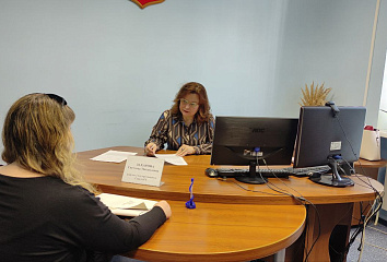 ТР Дәүләт Советы депутаты Светлана Захарова Чаллы халкын шәхси мәсьәләләр буенча кабул итте