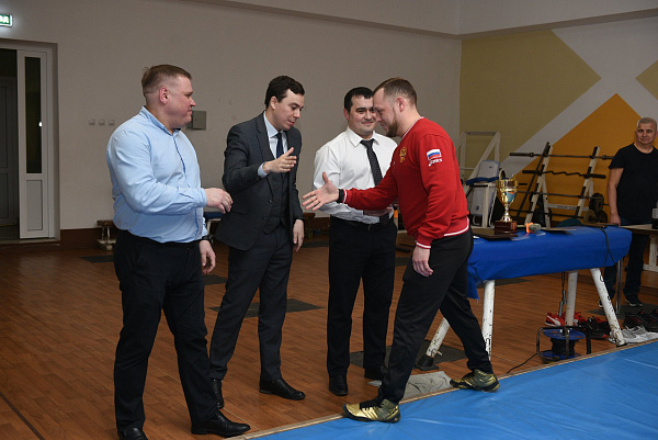 В Челнах наградили победителей и призеров турнира по борьбе куреш
