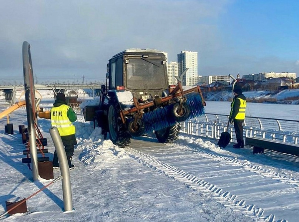 Кто обеспечивал работу в штатном режиме в праздники