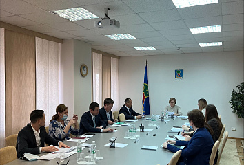Депутатлар муниципаль милекне файдалануның нәтиҗәлелеге турында фикер алыштылар