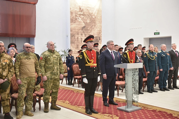 Наил Мәһдиев: «Сезнең батырлыгыгыз безнең йөрәкләрдә мәңгегә сакланыр»