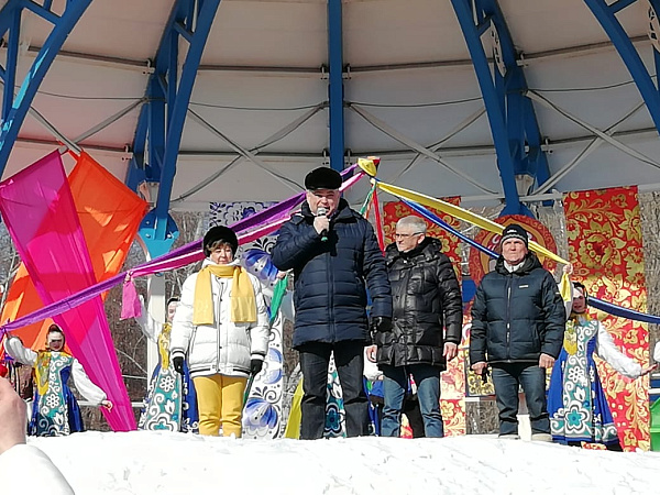 Челнинцы отметили Масленицу
