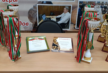 В Челнах прошли командные чемпионаты Республики Татарстан по быстрым шахматам и блицу