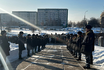 В Набережных Челнах отдают дань памяти павшим воинам