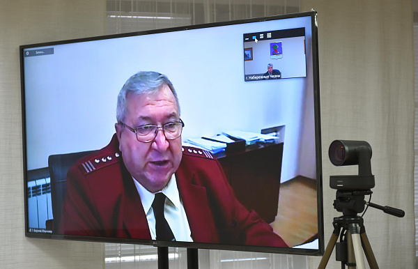 Чаллы поликлиникаларындагы вакцина H3N2 гриппыннан сакланырга мөмкинлек бирә