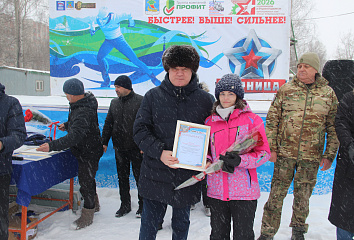 В Набережных Челнах организовали лыжные соревнования и «Зарницу»