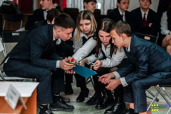 Students of School No. 23 visited the Automobile Plant
