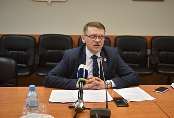 Стартует прием первоклассников в челнинские школы