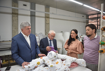 Наиль Магдеев посетил челнинские предприятия