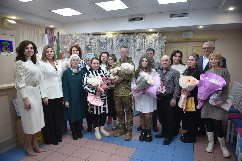 В семье челнинского военнослужащего родилась дочь