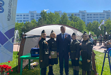 На бульваре проходит "Памятный май"