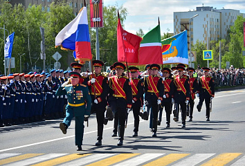 Victory Parade in Naberezhnye Chelny: Faces of the Event (Photo Report)
