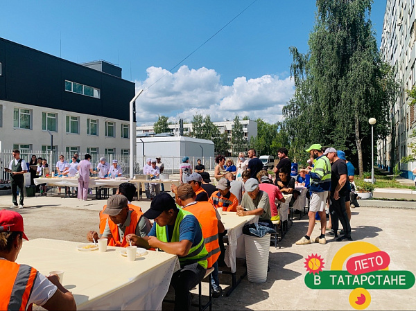 «Лето в Татарстане»: в Набережных Челнах организовали праздник для дорожных строителей