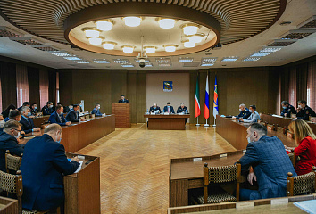 Полосы для торможения установят на опасных разворотах в Челнах