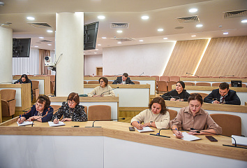 Cотрудники Исполкома поддержали акцию «Татарча диктант»