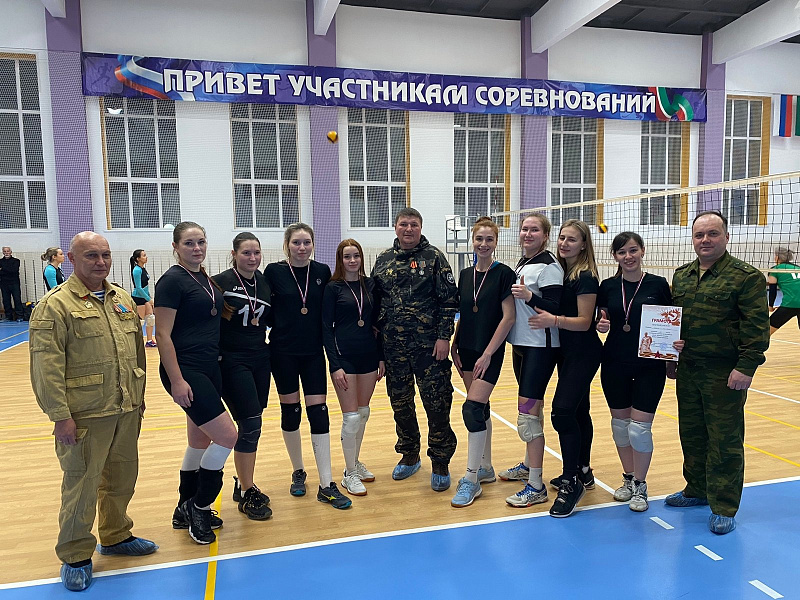 Чаллы волейболчылары ачык турнирның призерлары булды