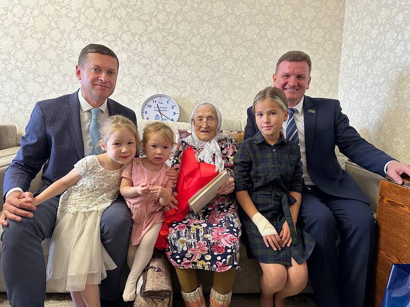 Ветеран встретила 100-летний юбилей
