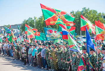 Пограничники Набережных Челнов празднуют профессиональный праздник