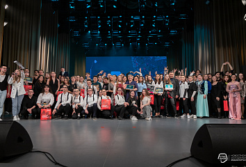 Naberezhnye Chelny students celebrated Freshmen Day at a mega-house party