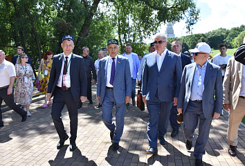 Челнинцы организовали московский Сабантуй (фоторепортаж)