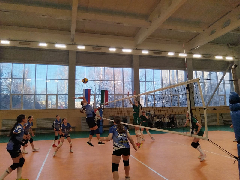 Кызлар арасында волейбол буенча республика Беренчелеге узды