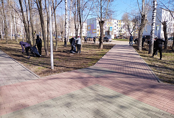 В городском субботнике в Набережных Челнах приняли участие более 28 тысяч человек