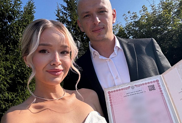На уникальной церемонии бракосочетания в Казани «родилась» челнинская семья