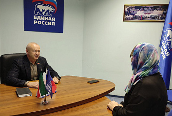 Челнинцы могут записаться на прием к депутатам