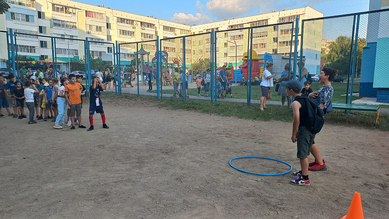 Челнинцы проводят праздники двора