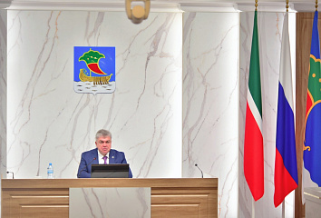 Чаллыда кардиохирург Ренат Акчуринны искә алдылар