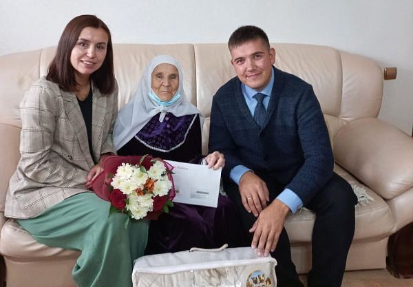 Ветераны отмечают юбилеи