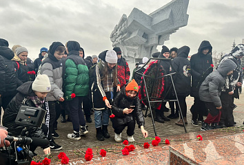 В Челнах отметили День неизвестного солдата
