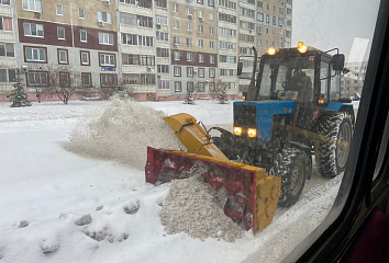 В Набережных Челнах идет ежедневная уборка от снега