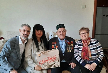 Veterans of the Avtozavodsky district were congratulated on the upcoming Victory Day