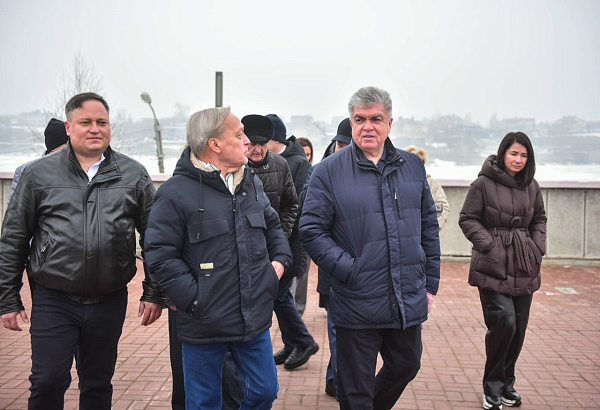 Наил Мәһдиев Мәләкәс елгасын чистарту белән танышты