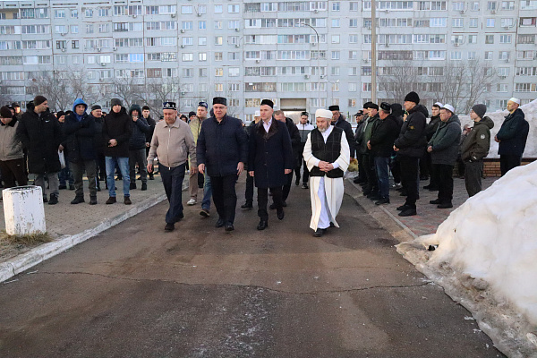 Ураза-бәйрәм: Яр Чаллы мәчетләрендә бәйрәм намазлары узды