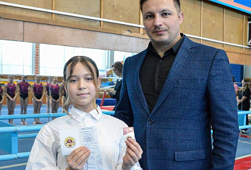 28 воспитанниц челнинской спортивной школы получили золотые знаки ГТО