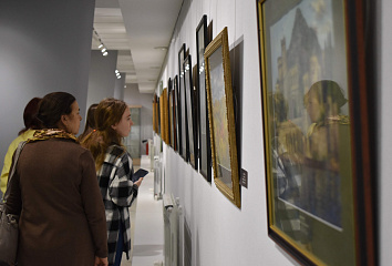 Chelny residents explore painting traditions
